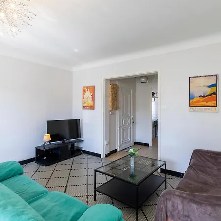 Apartment L'auberge Agenaise De 1 A 8 Personnes Agen