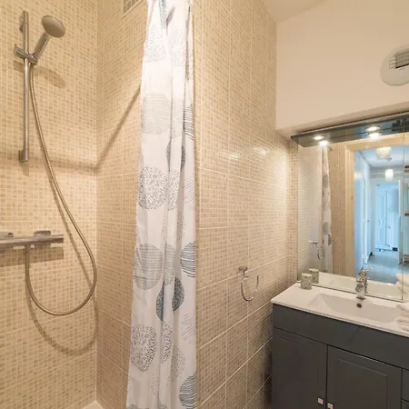 L'auberge Agenaise De 1 A 8 Personnes Apartment
